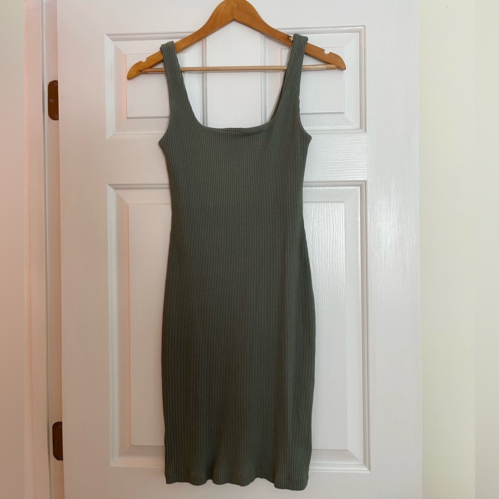 Madewell Olive Ribbed Midi Dress